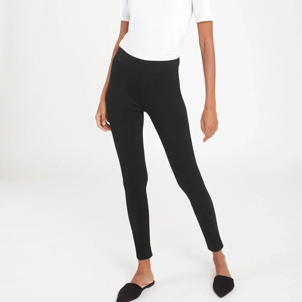 Cuyana Ponte Legging Pant - Picture 2 of 11